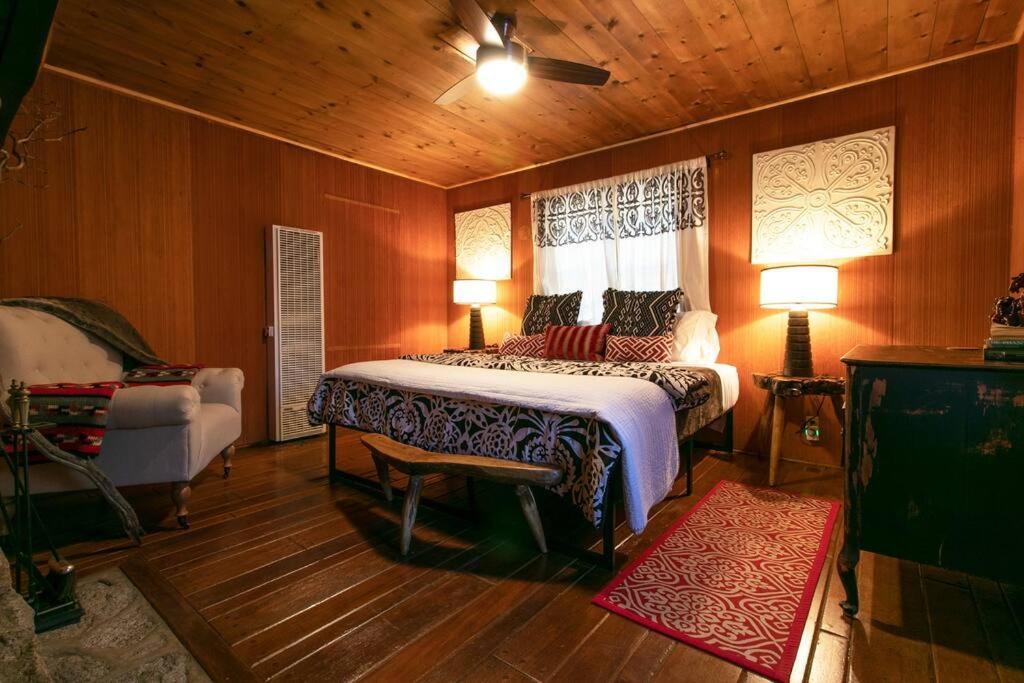 The Lodge At 11 Chimneys Idyllwild Exterior photo