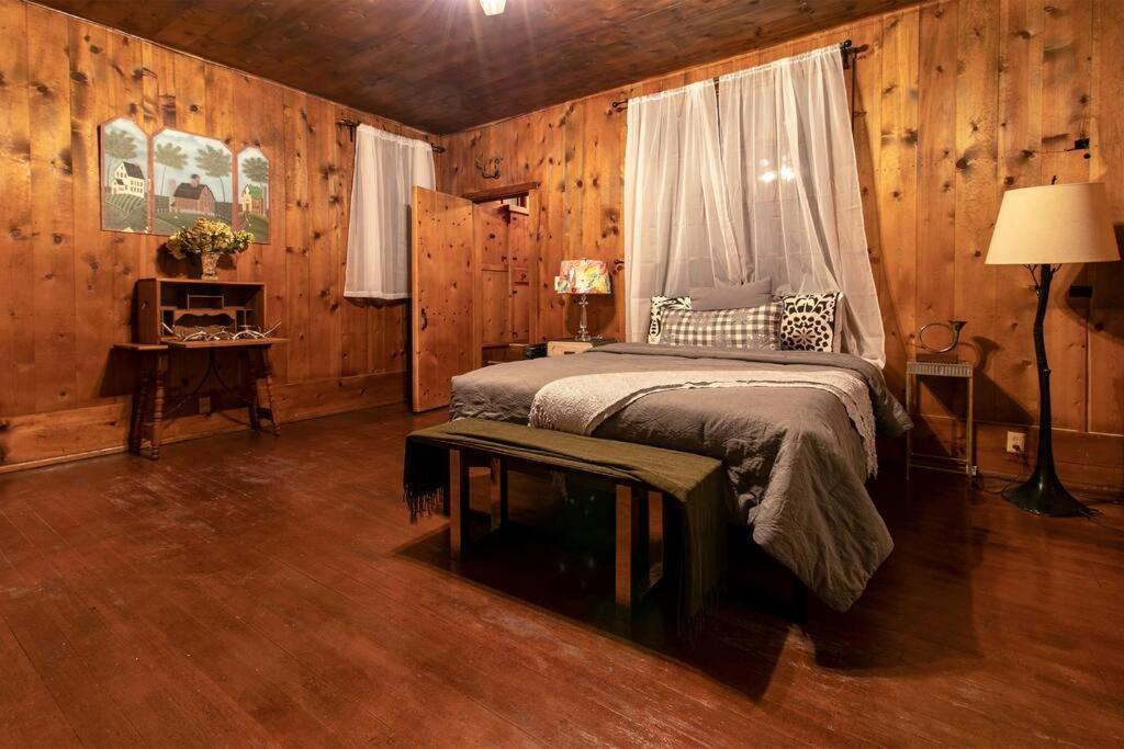 The Lodge At 11 Chimneys Idyllwild Exterior photo