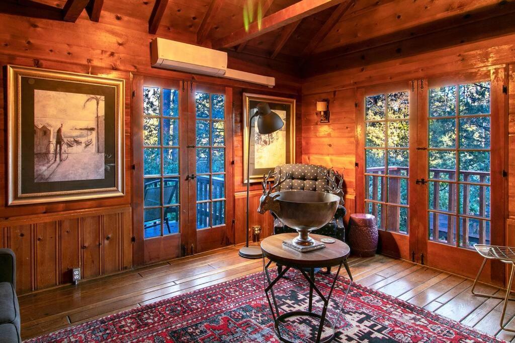 The Lodge At 11 Chimneys Idyllwild Exterior photo