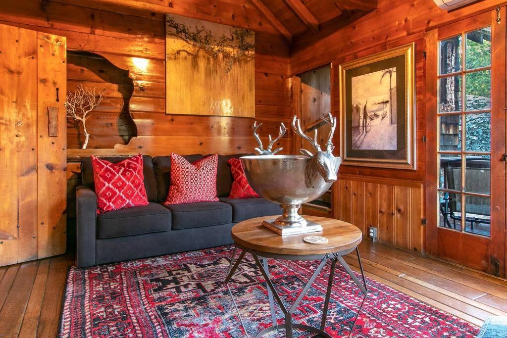 The Lodge At 11 Chimneys Idyllwild Exterior photo