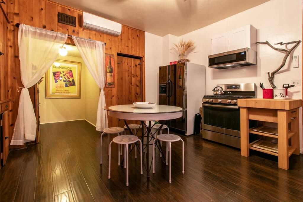 The Lodge At 11 Chimneys Idyllwild Exterior photo